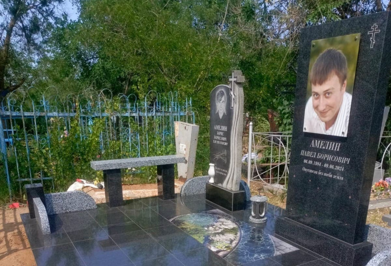 Толщина плиты и размеры памятника: на чем можно сэкономить, а на чем категорически нельзя?
